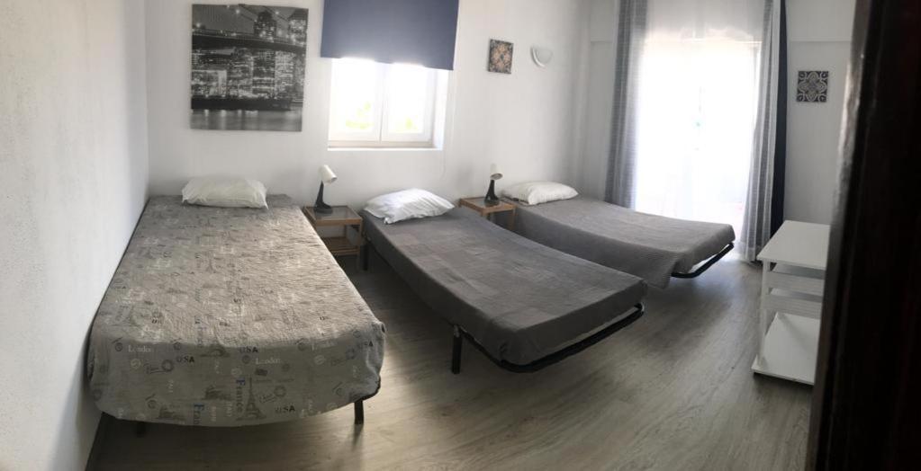 Guest House Casa Ramos On The Strip Albufeira Bagian luar foto