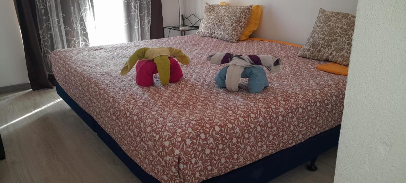 Guest House Casa Ramos On The Strip Albufeira Bagian luar foto