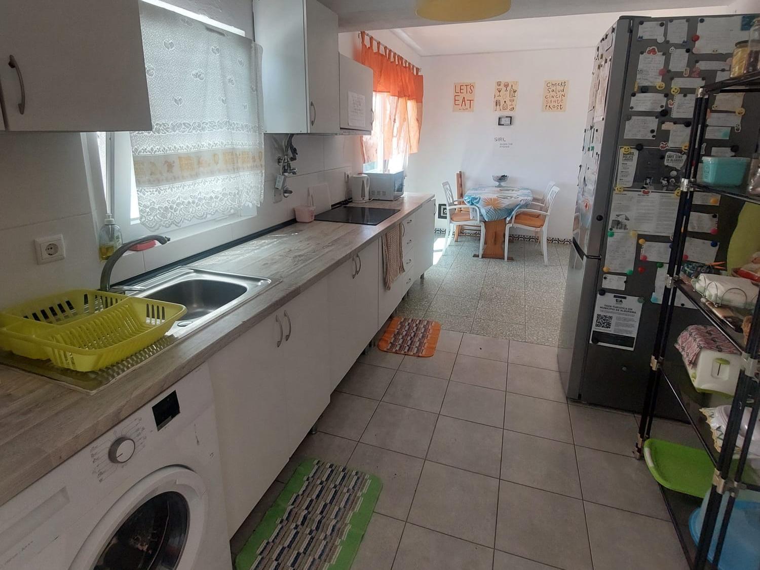 Guest House Casa Ramos On The Strip Albufeira Bagian luar foto